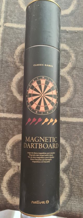 Diana magnetica con 6 dardos