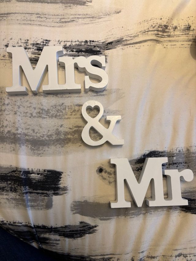 Letras Mrs & Mr