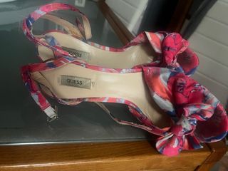 Scarpe decolté Guess