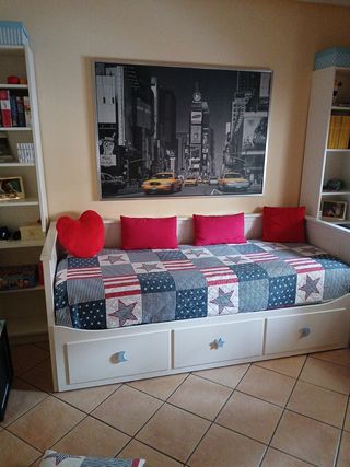 Cama y colchón Pikolin 80x200cm