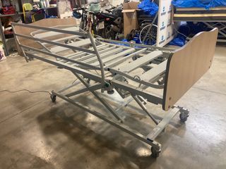Cama Articulada con Carrro Elevador Winncare