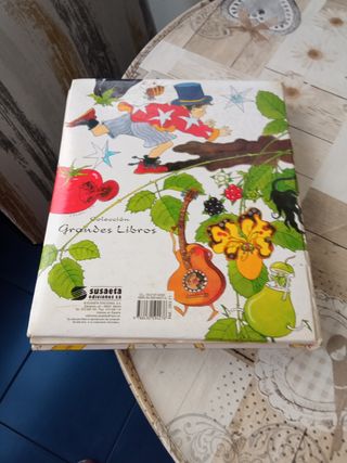 Libro de chistes y adivinanzas