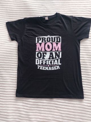 T-shirt - Proud mom of an official tee