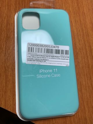 Funda protectora silicona Iphone 11