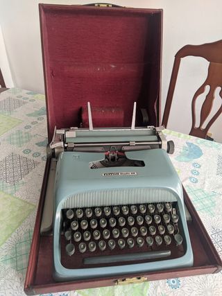 Olivetti studio 44 máquina de escribir