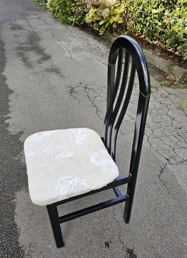 6 Sillas de comedor.