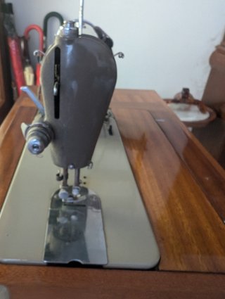 Maquina de coser alfa