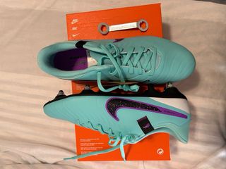 Botas de futbol nike nuevas