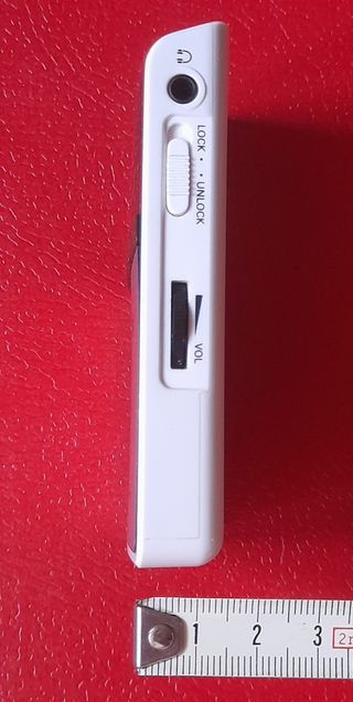 RADIO DIGITAL DE BOLSILLO