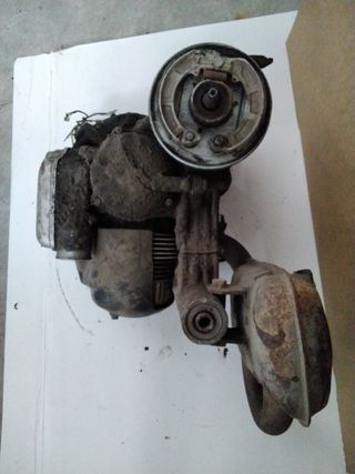 Motor Vespa 150CL