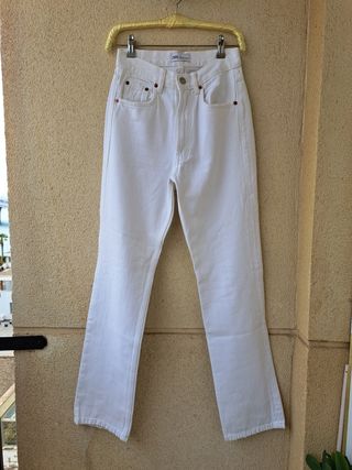 Pantalón recto Zara 