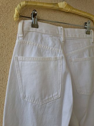 Pantalón recto Zara 