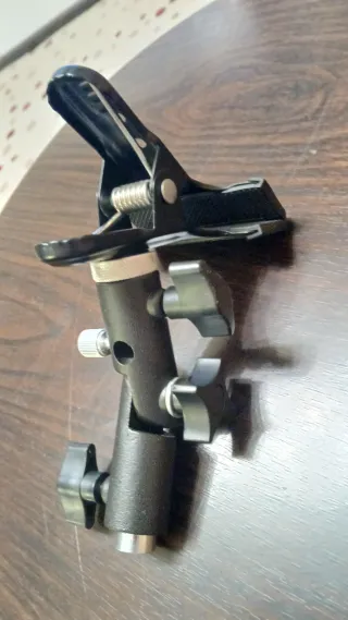 Pinza abrazadera soporte reflector luz 2 roscas