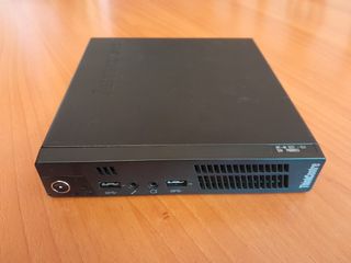 Mini pc con pantalla de 21.5"