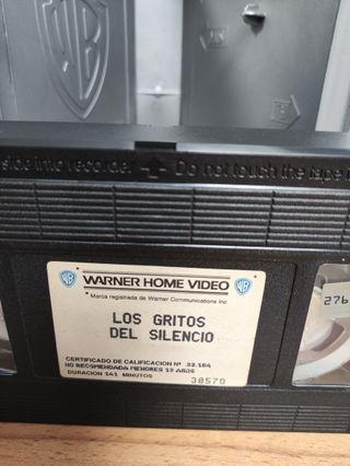 Los Gritos del Silencio Película