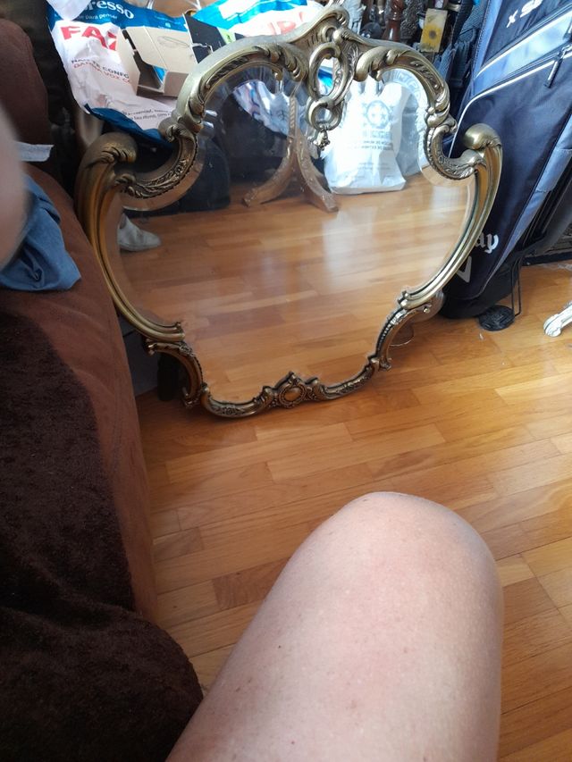 Espejo muy antiguo e increible