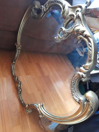 Espejo muy antiguo e increible