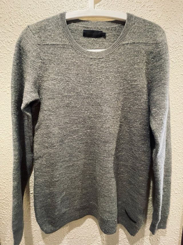 Jersey Calvin Klein original (usado)