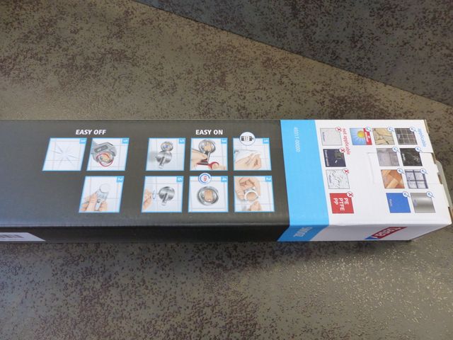 Toallero de baño Tesa, 2 brazos, sin taladrar.