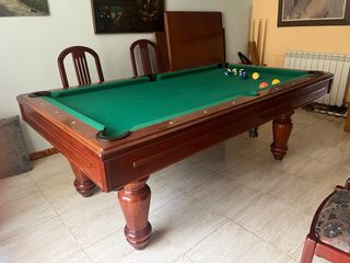 Billar convertible con tapas de mesa