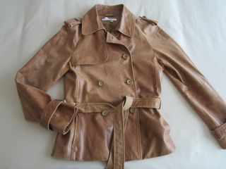 Cazadora de cuero Zara