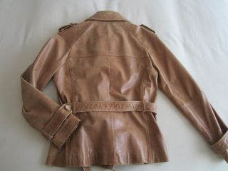 Cazadora de cuero Zara