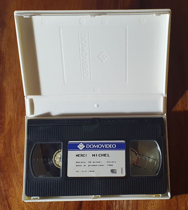 Lotto 2 VHS calcio Merci Michel / I grandi leaders
