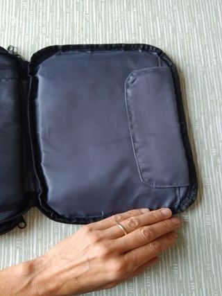 Porta tablet e caricatori