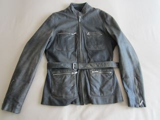 Cazadora Stradivarius de cuero