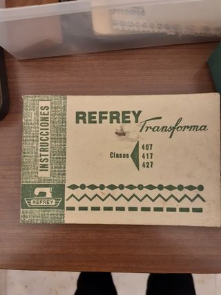 Maquina de coser REFREY