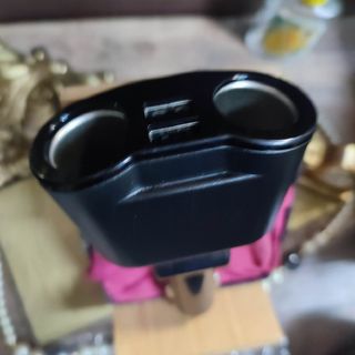 Mechero Coche Cargador 12v como nuevo
