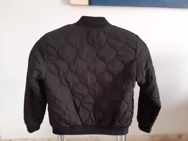 Chaqueta negra niño
