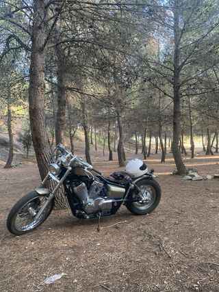 Honda Shadow 750 VT transformada a Bobber