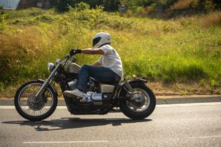 Honda Shadow 750 VT transformada a Bobber