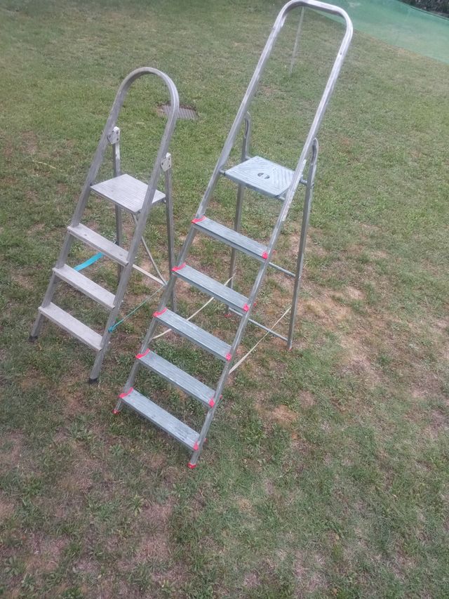 escaleras de aluminio plegables de 4 y 6 peldaños