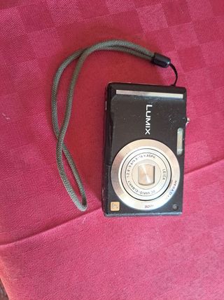 Cámara Panasonic LUMIX DMC FX 55 de Segunda mano por 150 EUR en
