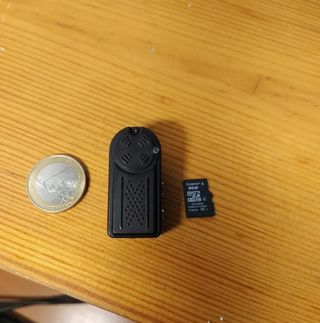 Mini cámara invisible