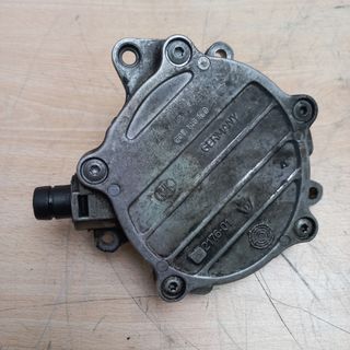 06D145100E Bomba De Vacio Audi A4