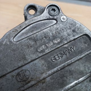 06D145100E Bomba De Vacio Audi A4