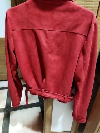 Chaqueta roja