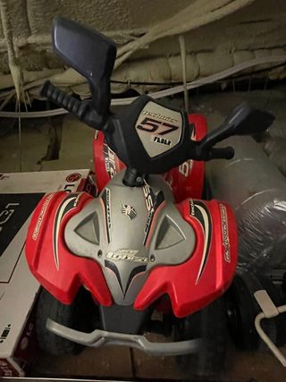 Coche eléctrico grande