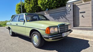 Mercedes-Benz 200D 1985