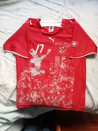 Camiseta Túnez auténtica .(PUMA)