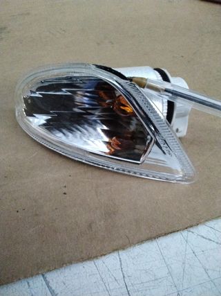 Intermitente DER. TRAS. VESPA LX