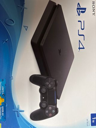 PLAYSTATION 4 + JUEGOS