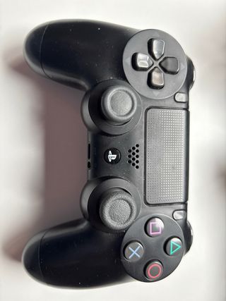 PLAYSTATION 4 + JUEGOS