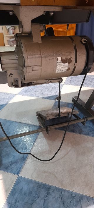 Maquina coser industrial