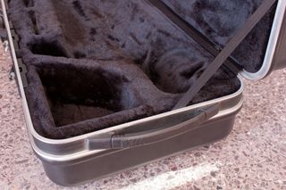 Estuche P. Mauriat para Saxo barítono