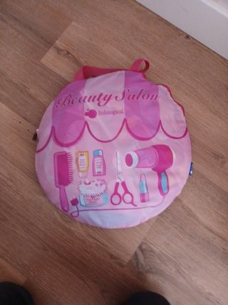 Tienda se campaña para niños.