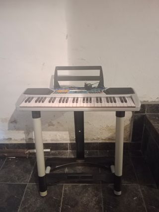 Piano eléctrico
